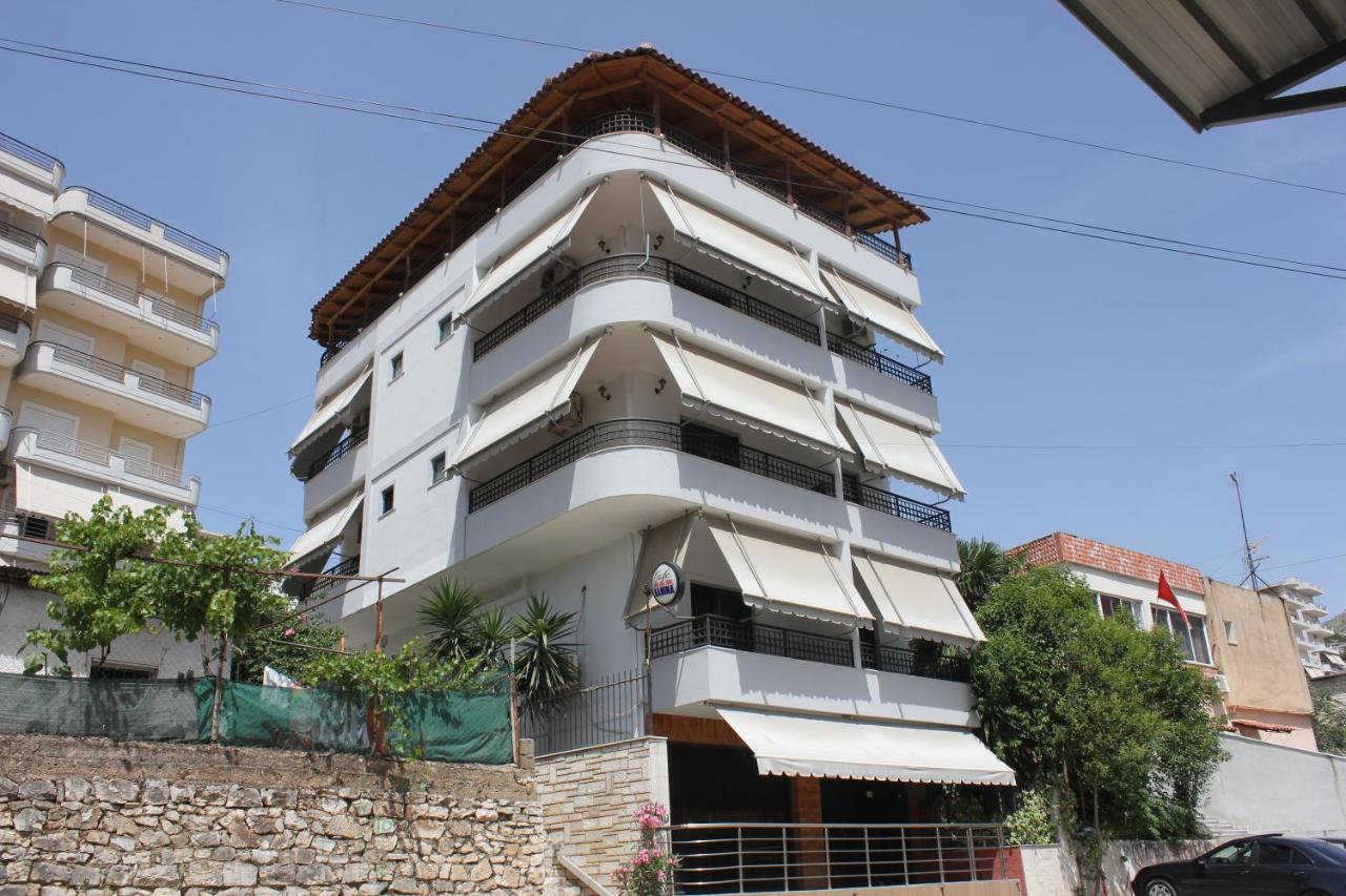 Kanina Hotel&Hostel Саранде Екстериор снимка