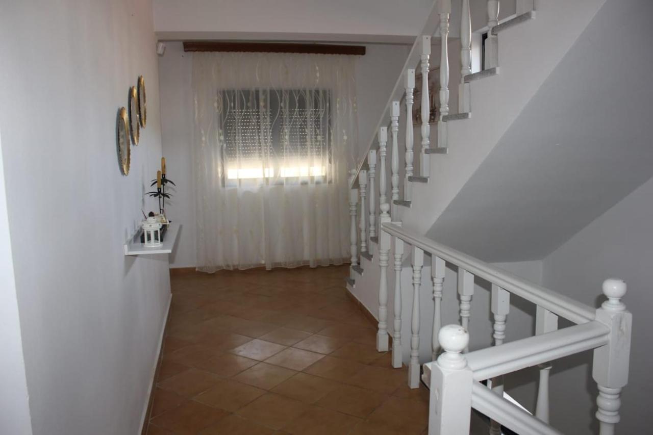 Kanina Hotel&Hostel Саранде Екстериор снимка