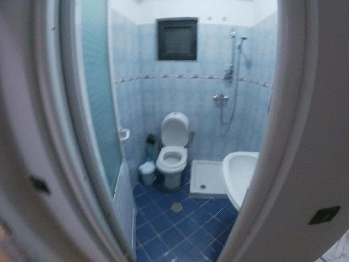 Kanina Hotel&Hostel Саранде Екстериор снимка
