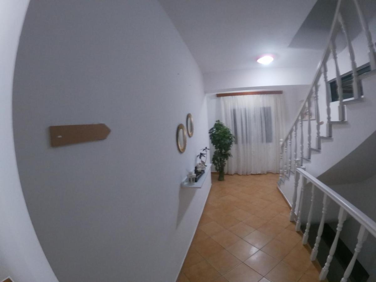 Kanina Hotel&Hostel Саранде Екстериор снимка
